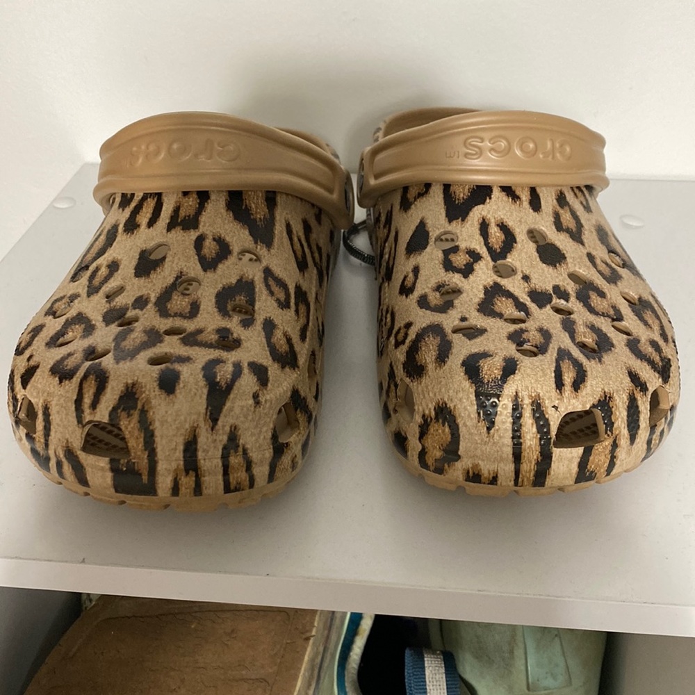 Crocs